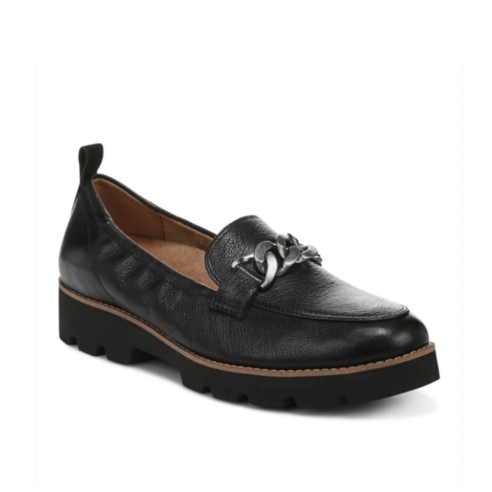 Vionic Cynthia Lug Sole Loafers 7 Black